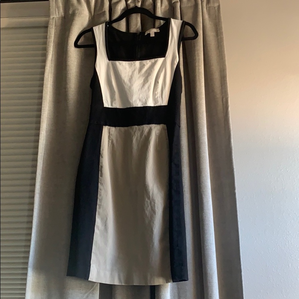 Banana Republic black/tan/white work dress